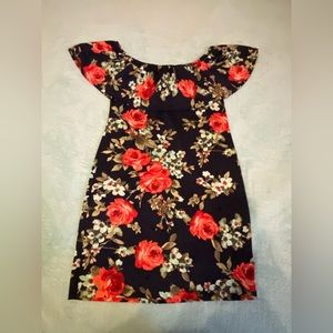 Like New Off The Shoulder Navy Floral Dress size large